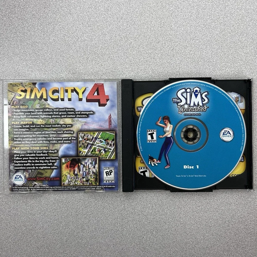 The Sims Unleashed Pets Expansion Pack PC CD-ROM 2 Disc Windows 95‎ 98 XP Maxis